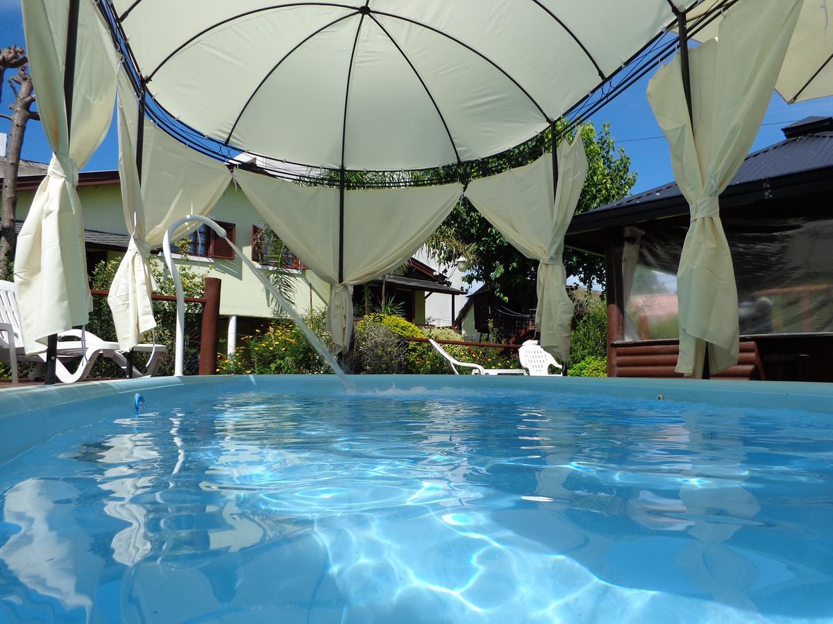 Cabanas Rancho Unelen Colón Esterno foto