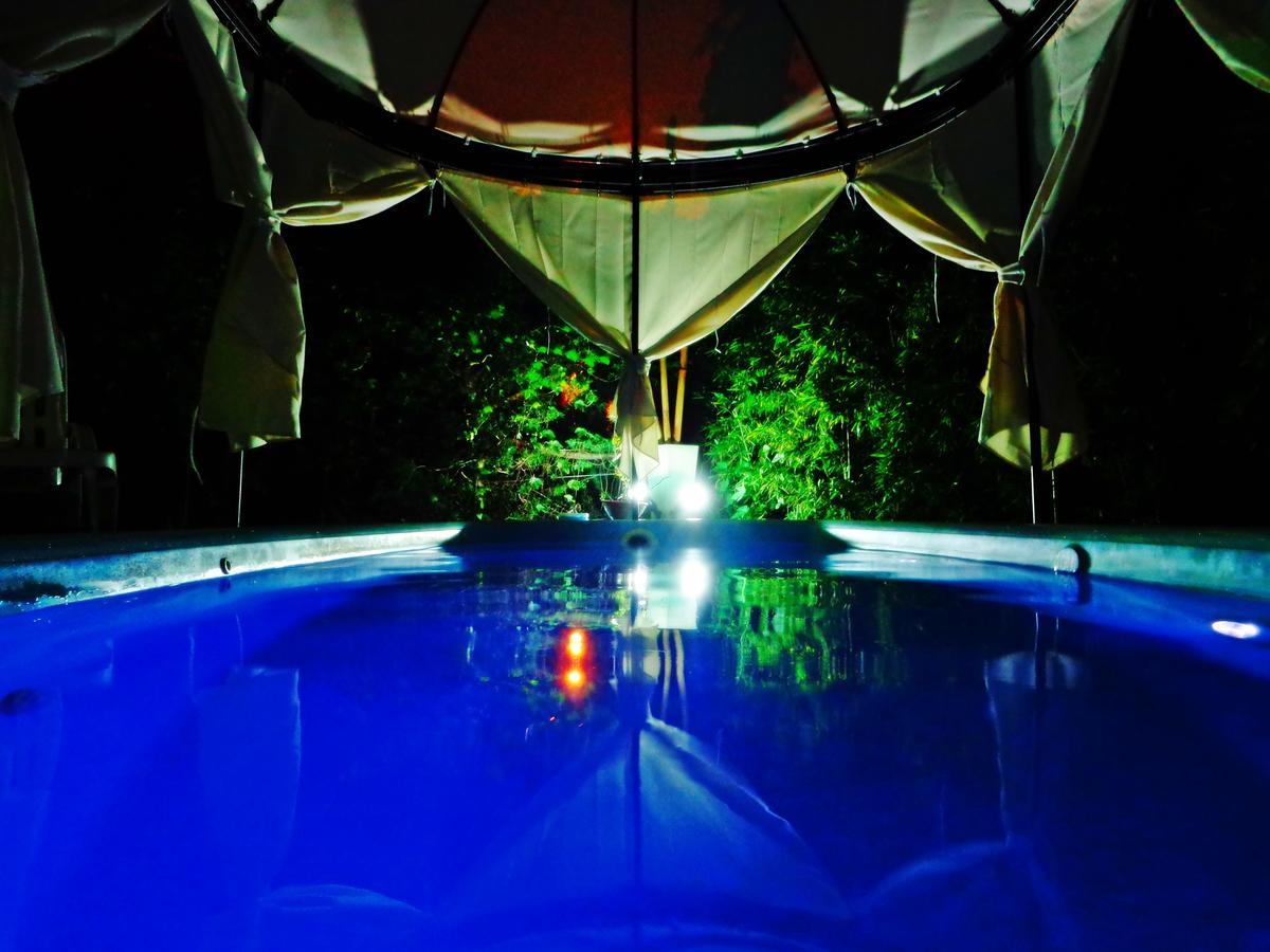 Cabanas Rancho Unelen Colón Esterno foto
